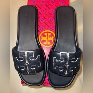 Tory Burch authentic Sandals